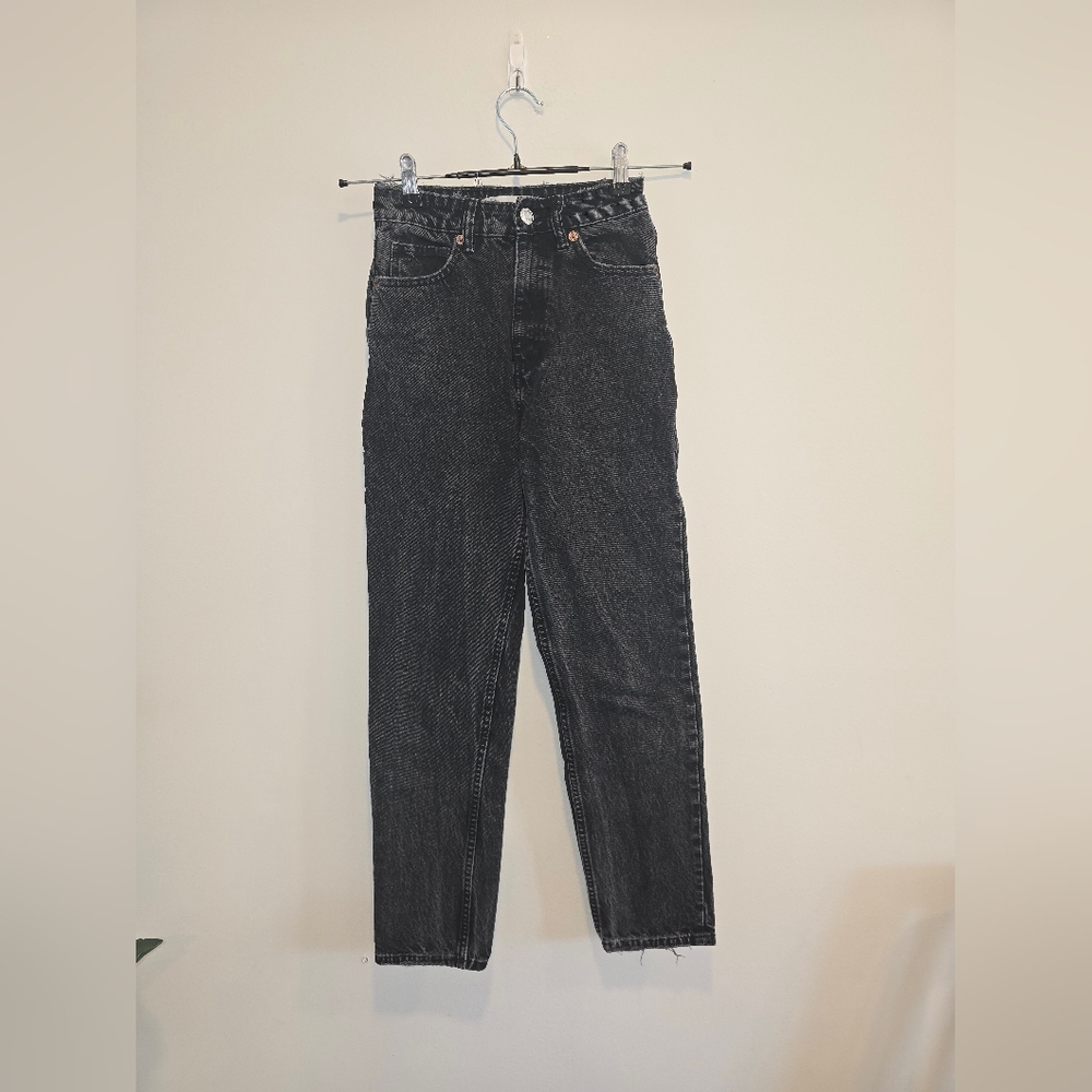 Zara Charcoal Denim Pants Size 0, Preloved But In Great Condition.